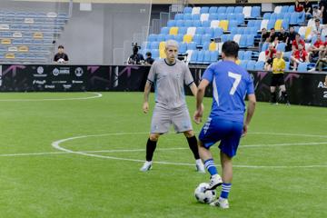 Photo #1